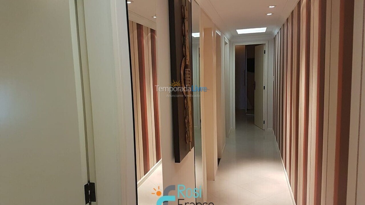 Apartment for vacation rental in Itapema (Meia Praia)