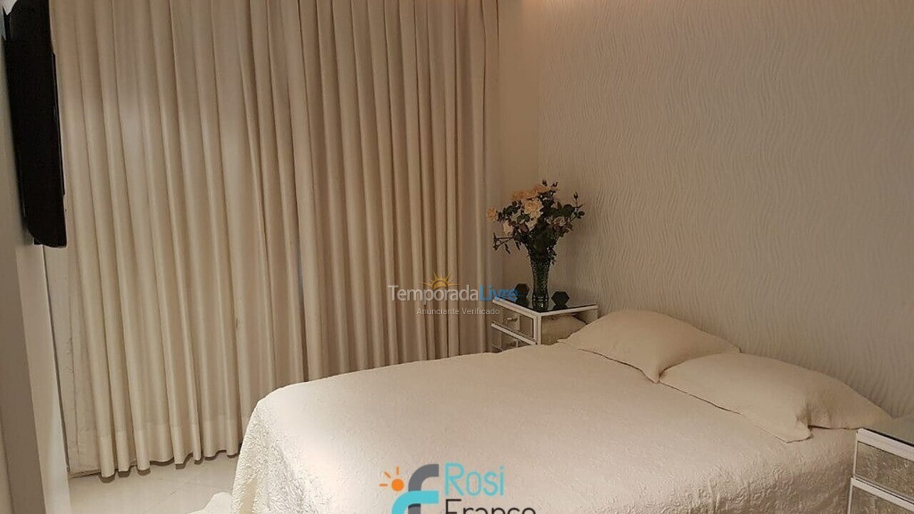 Apartment for vacation rental in Itapema (Meia Praia)