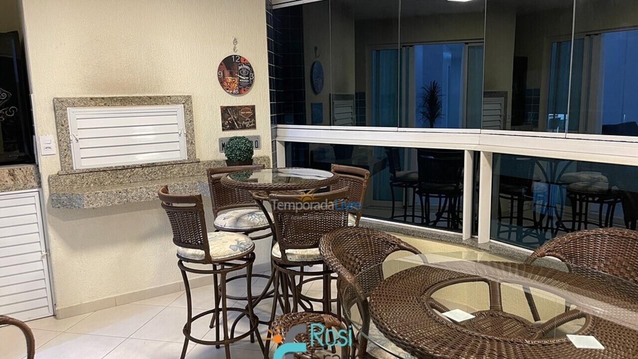 Apartment for vacation rental in Itapema (Meia Praia)