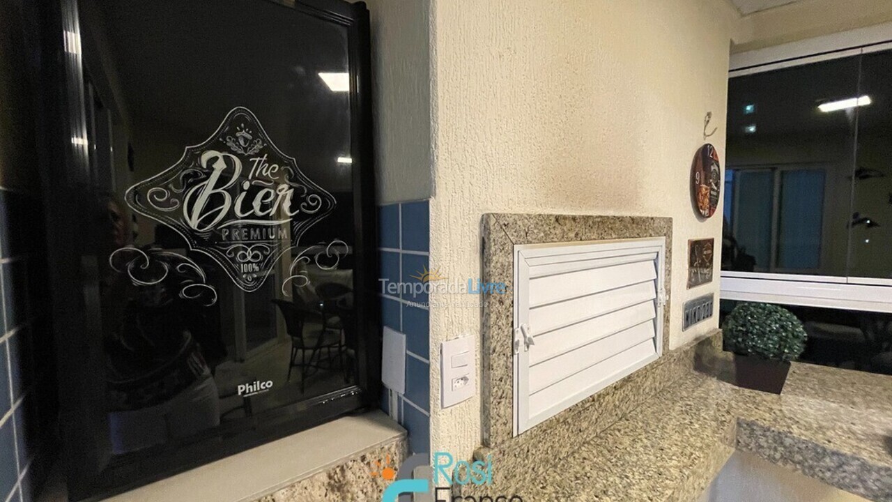 Apartment for vacation rental in Itapema (Meia Praia)