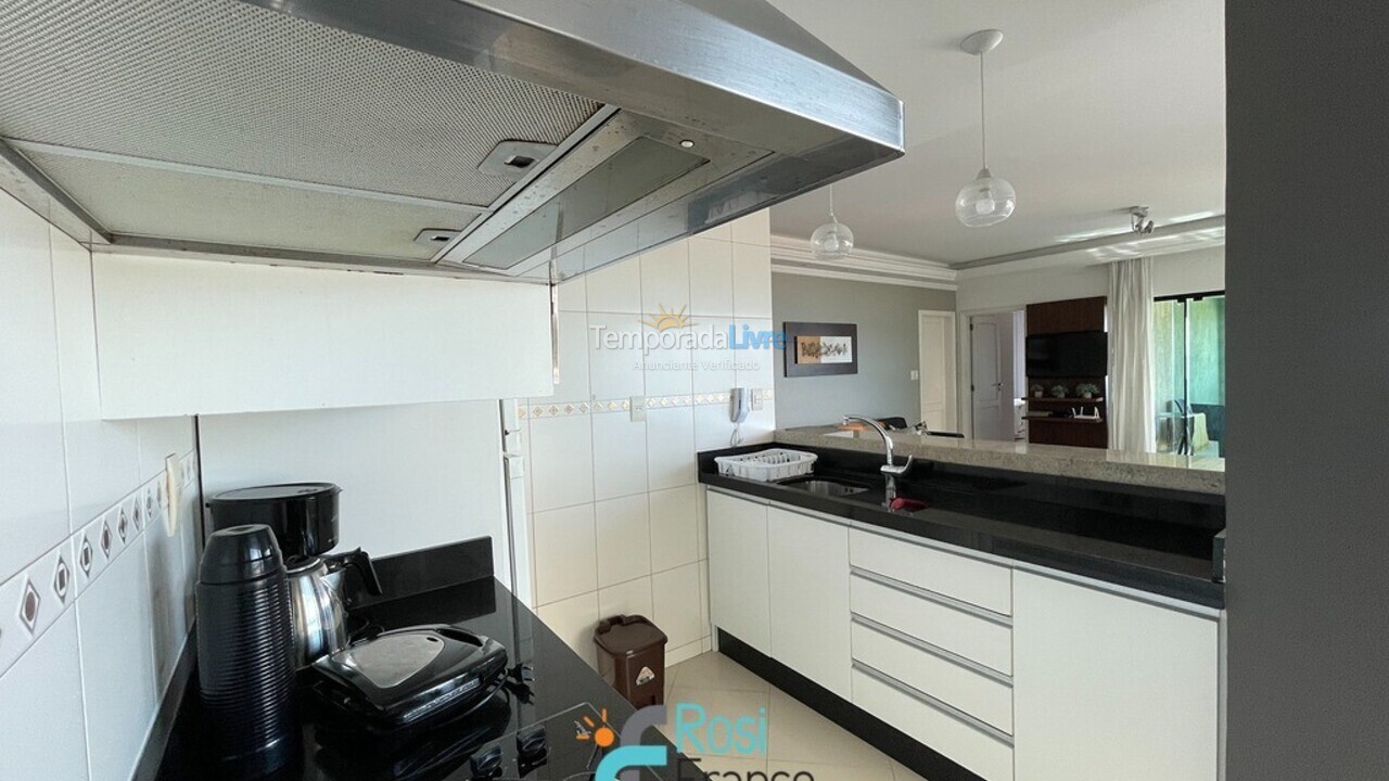 Apartamento para aluguel de temporada em Itapema (Meia Praia)