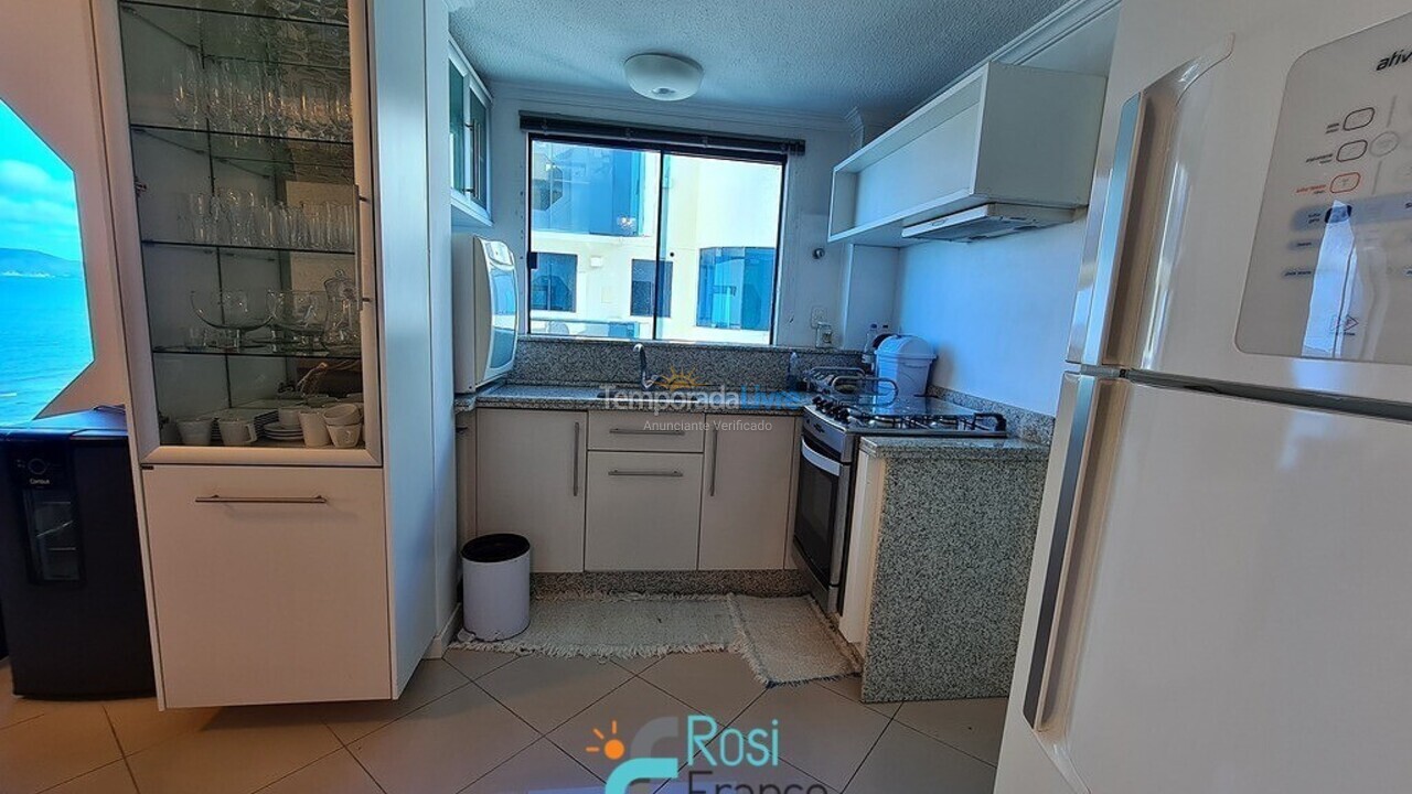 Apartamento para alquiler de vacaciones em Itapema (Meia Praia)