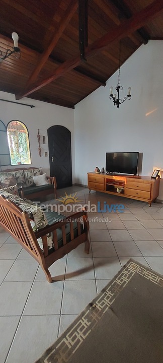 Granja para alquiler de vacaciones em Biritiba Mirim (Sogo)