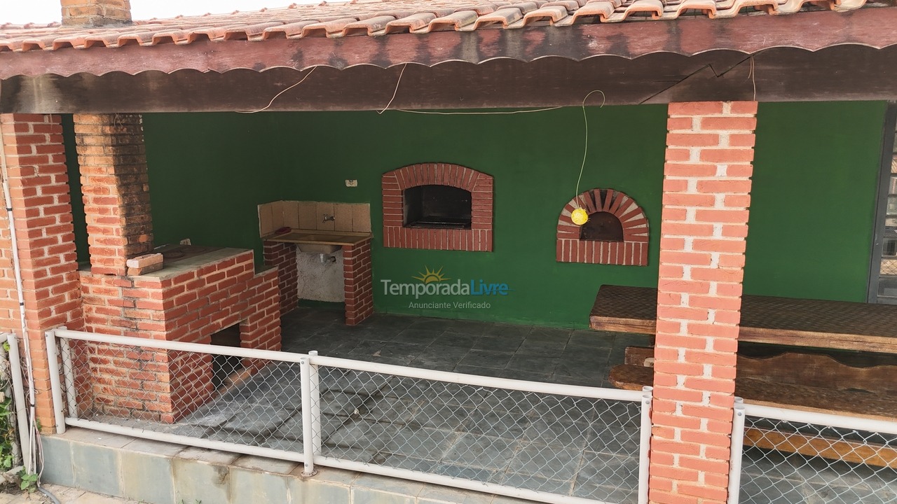 Granja para alquiler de vacaciones em Mairinque (Dona Catarina)