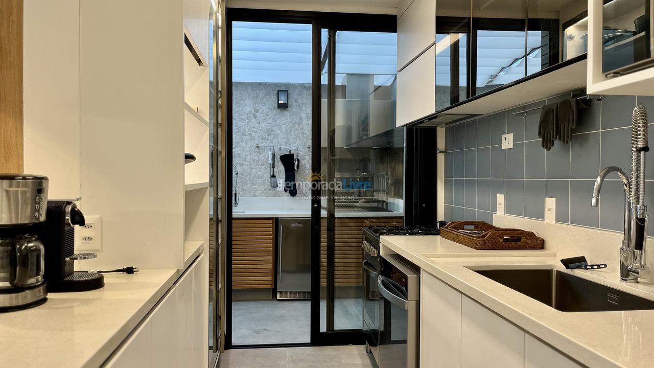 Casa para alquiler de vacaciones em São Sebastião (Juquehy)