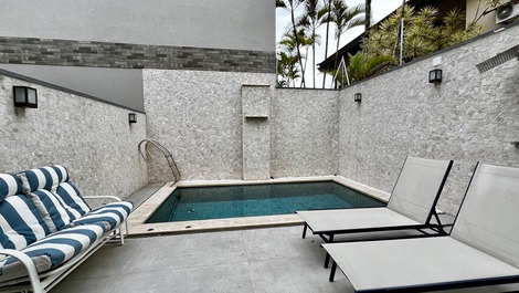 Casa frente al mar en la playa de Juquehy