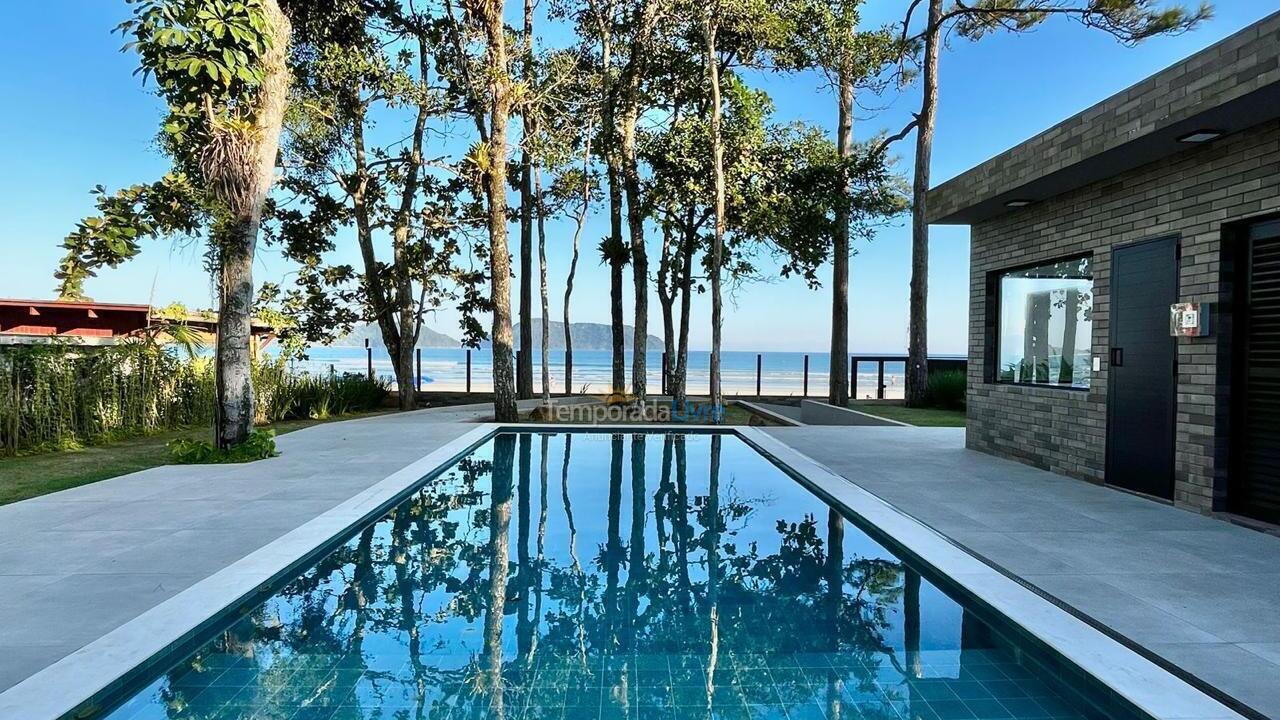 Casa para alquiler de vacaciones em São Sebastião (Juquehy)