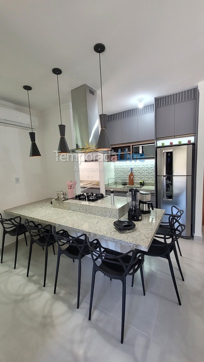 Apartment for vacation rental in Ubatuba (Praia Grande)