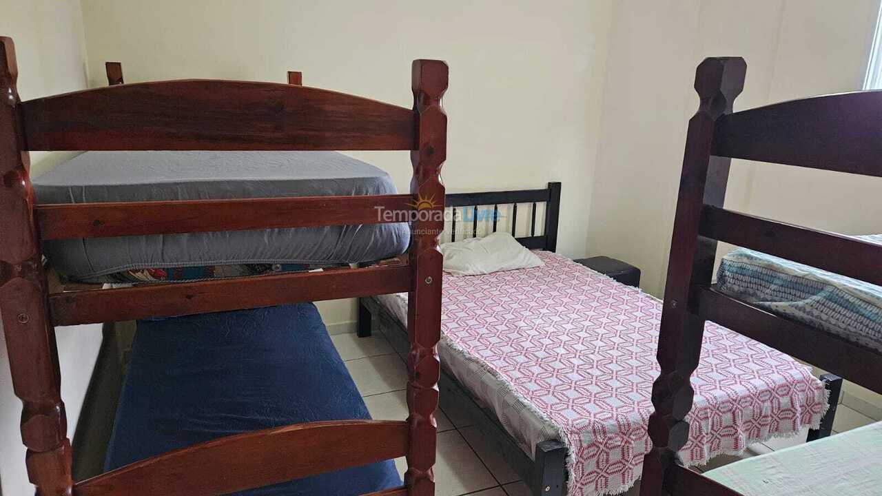 Apartamento para aluguel de temporada em Praia Grande (Aviação)
