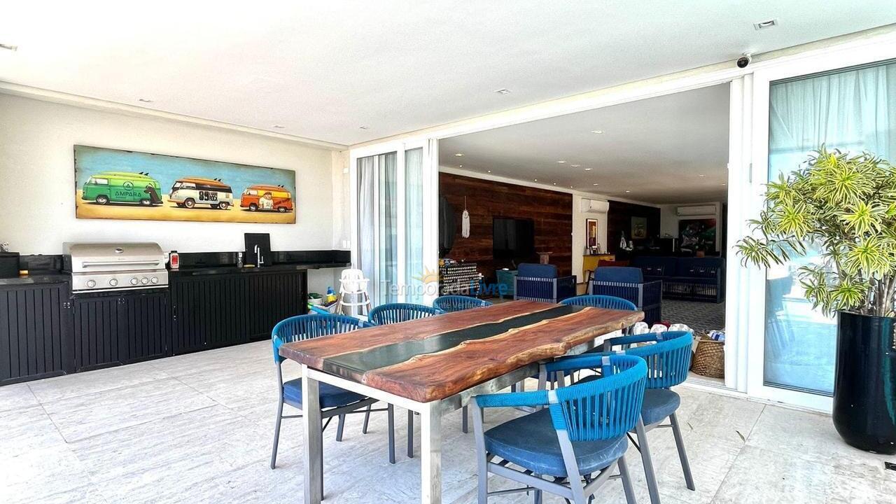 Casa para aluguel de temporada em São Sebastião (Juquehy)