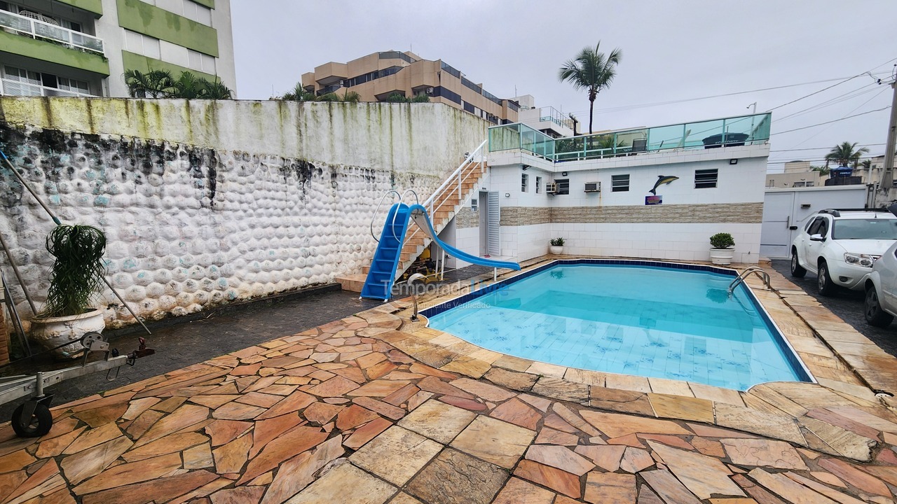 Casa para aluguel de temporada em Guarujá (Enseada)