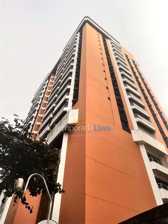 Apartamento para alquiler de vacaciones em Guarujá (Pitangueiras)