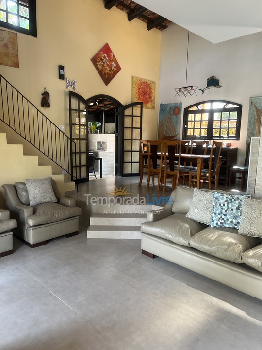 Casa para aluguel de temporada em Bertioga (Praia de Guaratuba)
