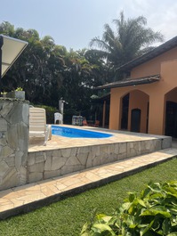 COSTA DO SOL GUARATUBA, AR CONDIC, PISCINA AQUECIDA, WI FI, 4 SUÍTES.