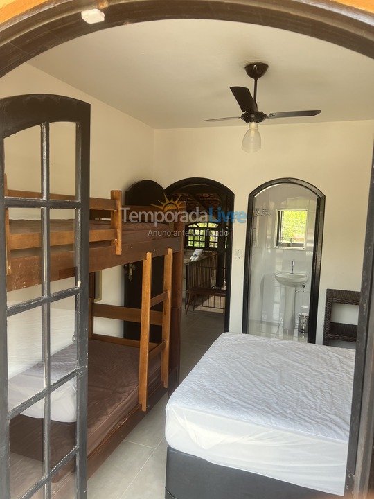 Casa para aluguel de temporada em Bertioga (Praia de Guaratuba)