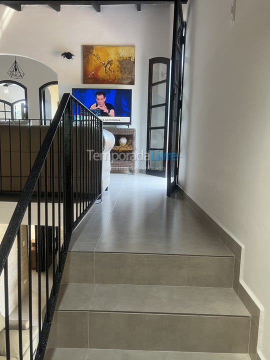 Casa para aluguel de temporada em Bertioga (Praia de Guaratuba)