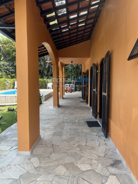 Casa para aluguel de temporada em Bertioga (Praia de Guaratuba)