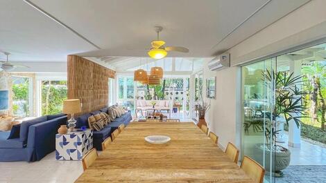 Casa para alugar em São Sebastião - Juquehy