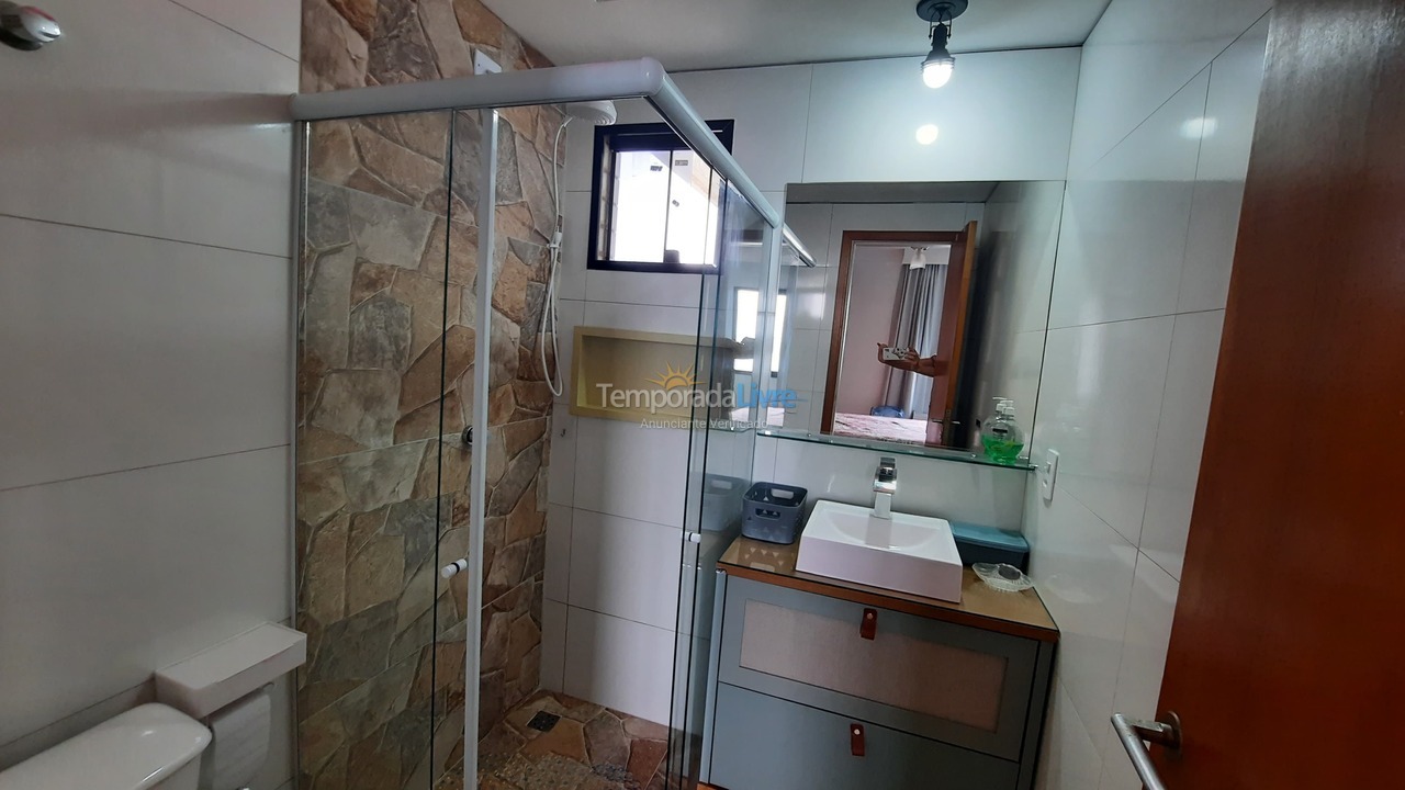 Apartment for vacation rental in Guarapari (Praia do Morro)