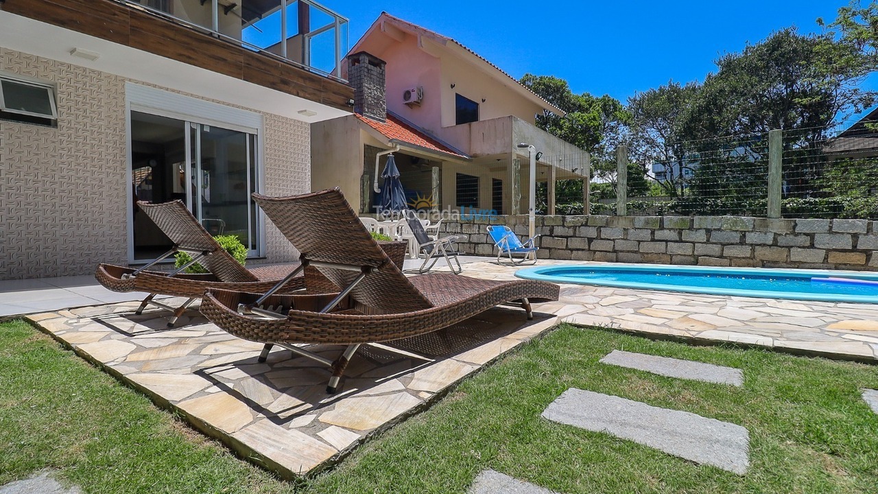 Casa para alquiler de vacaciones em Bombinhas (Mariscal)