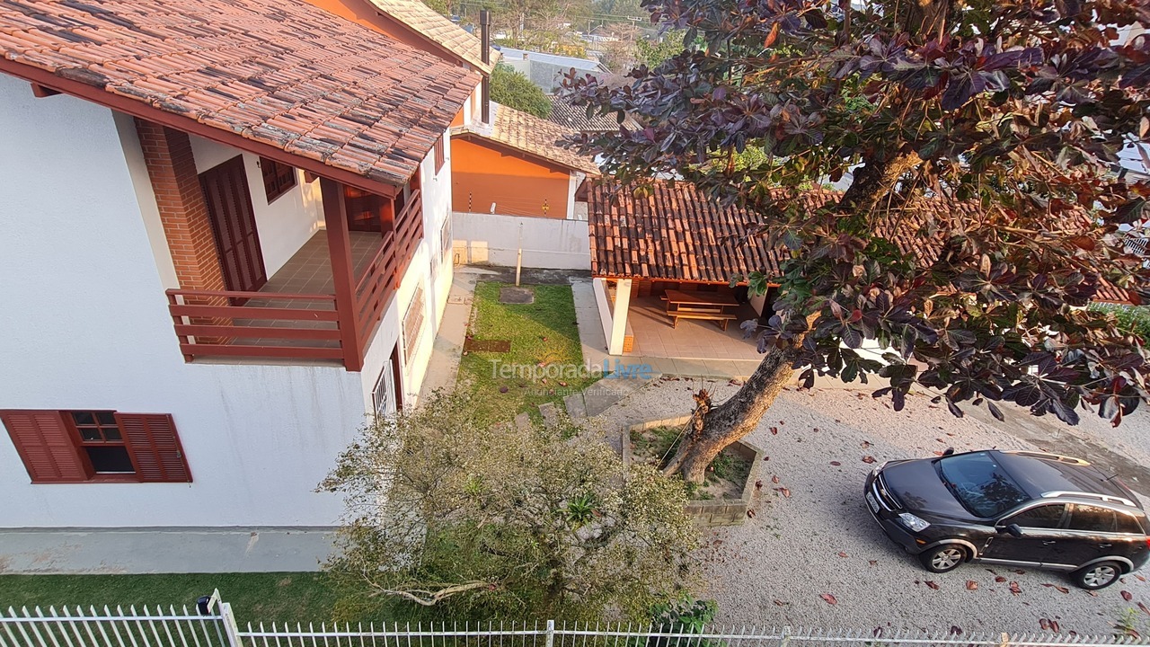 Casa para aluguel de temporada em Florianópolis (Cachoeira do Bom Jesus)
