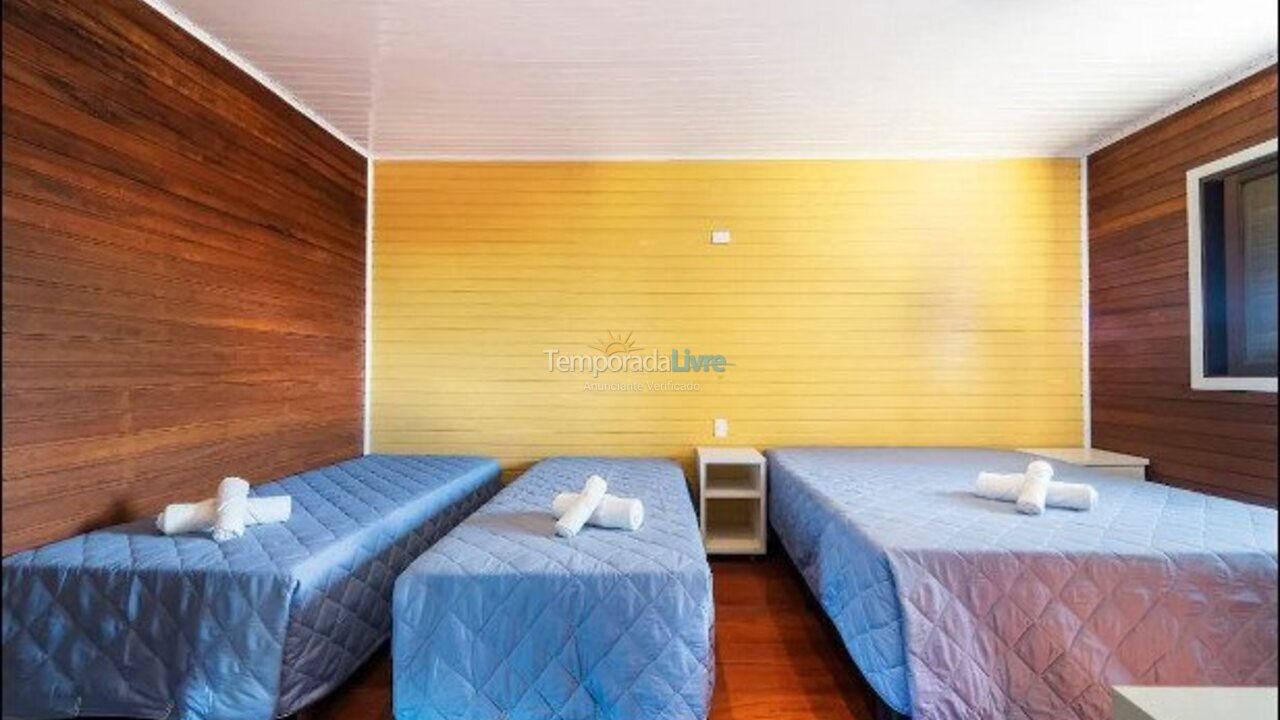 Casa para aluguel de temporada em Bombinhas (Praia de Bombinhas)