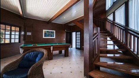 CASA À 50m DA PRAIA DE MARISCAL P/30 PESSOAS, COM PISCINA, 07 SUÍTES