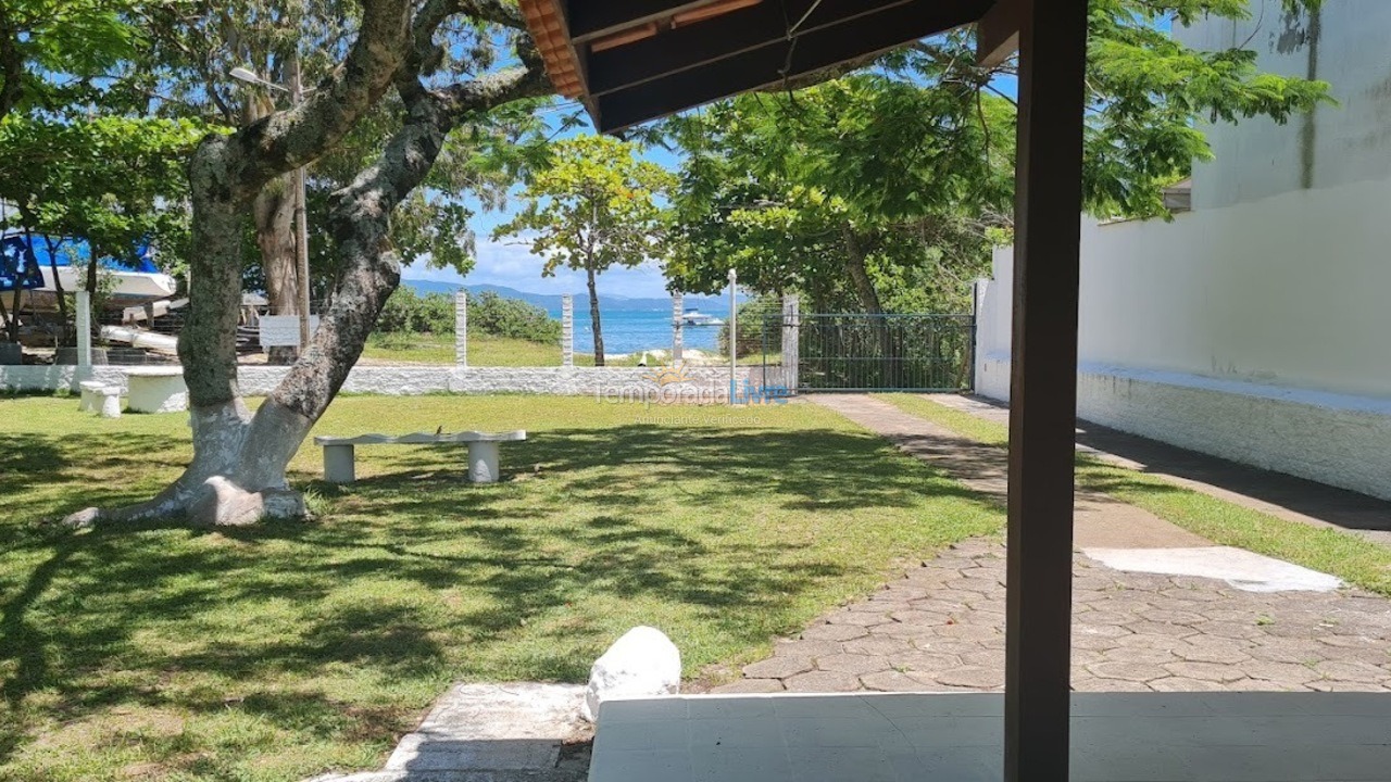 Casa para aluguel de temporada em Florianópolis (Cachoeira do Bom Jesus)