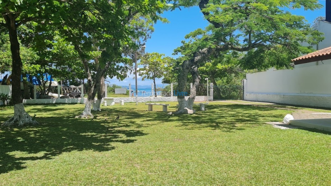 Casa para aluguel de temporada em Florianópolis (Cachoeira do Bom Jesus)