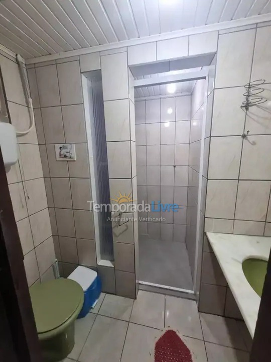 Casa para aluguel de temporada em Bombinhas (Mariscal)