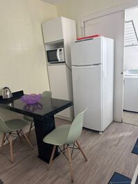 141D JANELAS LATERAIS MAR 2 DORMIT 3 AR ED SOBRE O MAR