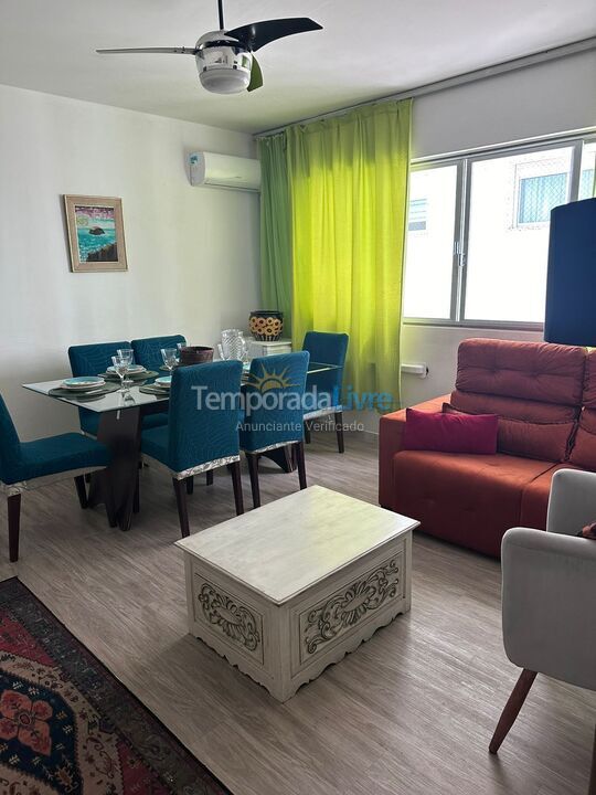 Apartamento para aluguel de temporada em Balneário Camboriú (Praia Central)