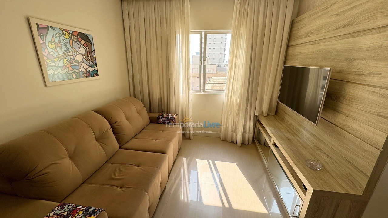 Apartamento para aluguel de temporada em Balneário Camboriú (Praia Central)