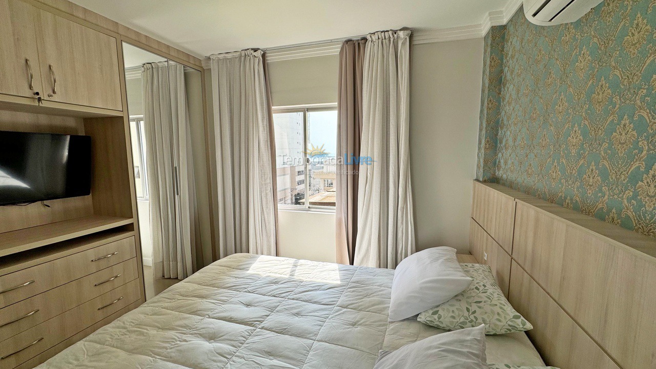 Apartamento para aluguel de temporada em Balneário Camboriú (Praia Central)