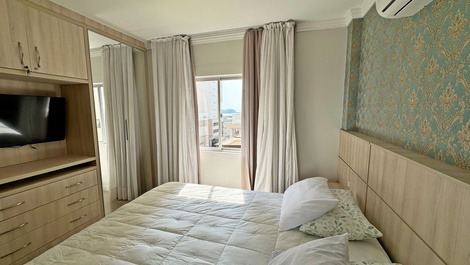 Ed. Monaco: 1 dormitório próximo Av Brasil / ar condicionado