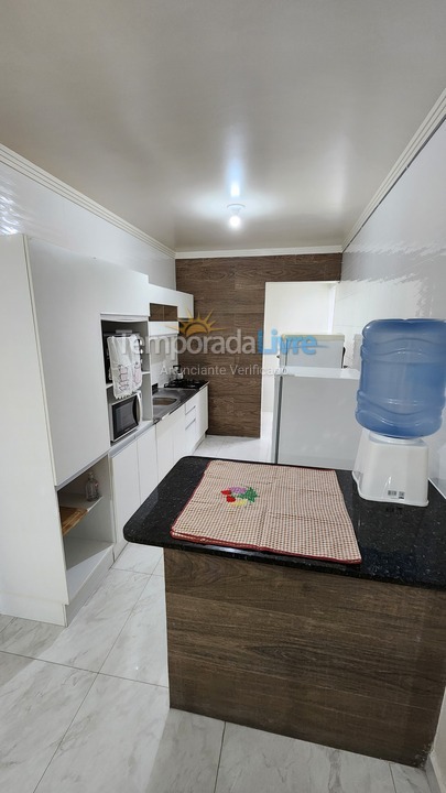 Apartamento para alquiler de vacaciones em Itapema (Meia Praia)