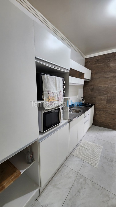 Apartamento para alquiler de vacaciones em Itapema (Meia Praia)