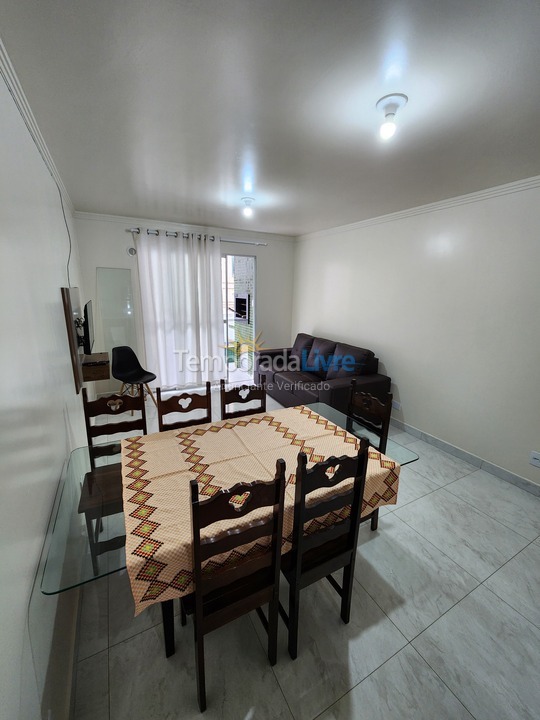 Apartamento para alquiler de vacaciones em Itapema (Meia Praia)