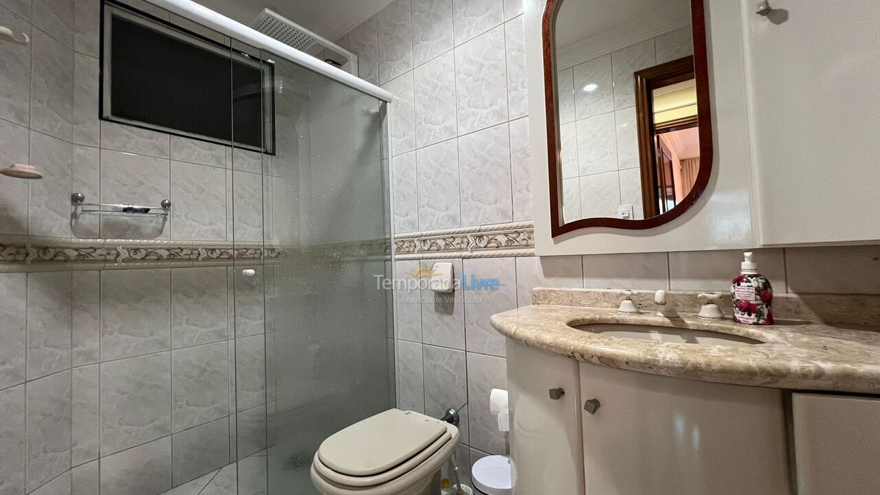 Apartamento para alquiler de vacaciones em Itapema (Meia Praia)