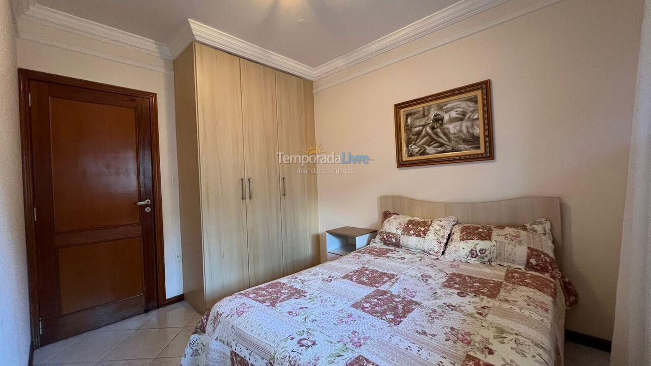 Apartamento para alquiler de vacaciones em Itapema (Meia Praia)
