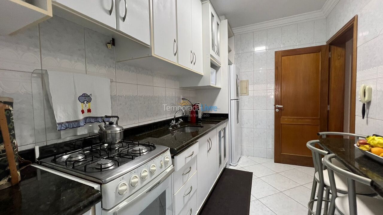 Apartamento para alquiler de vacaciones em Itapema (Meia Praia)