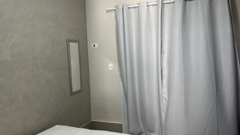 CHARMOSO FLAT LH TÉRREO EM JUQUEHY