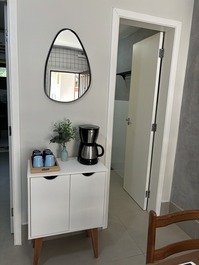 CHARMOSO FLAT LH TÉRREO EM JUQUEHY