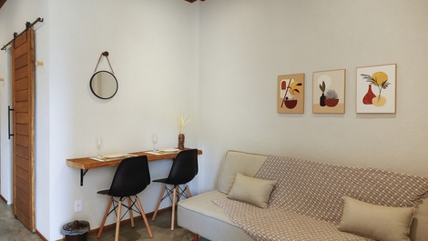 Loft Rústico com Hidromassagem em Petrópolis