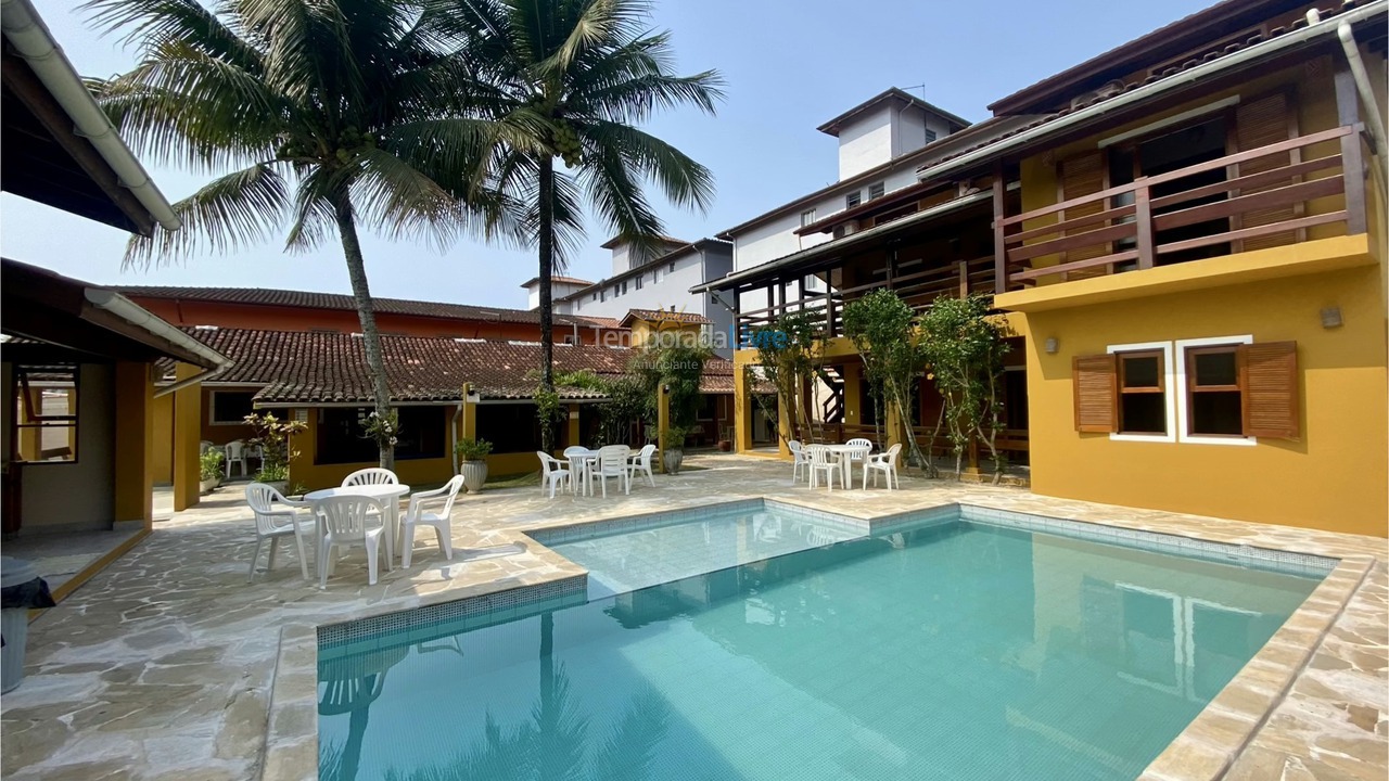 Casa para aluguel de temporada em Ubatuba (Praia Grande)