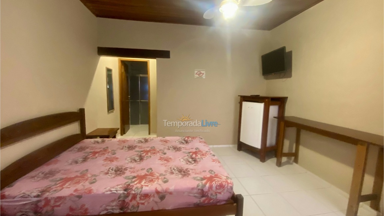 Casa para aluguel de temporada em Ubatuba (Praia Grande)