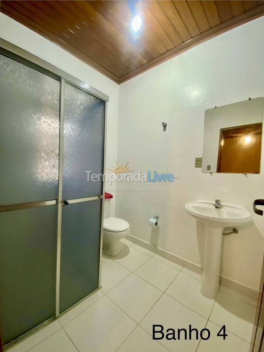 Casa para aluguel de temporada em Ubatuba (Praia Grande)