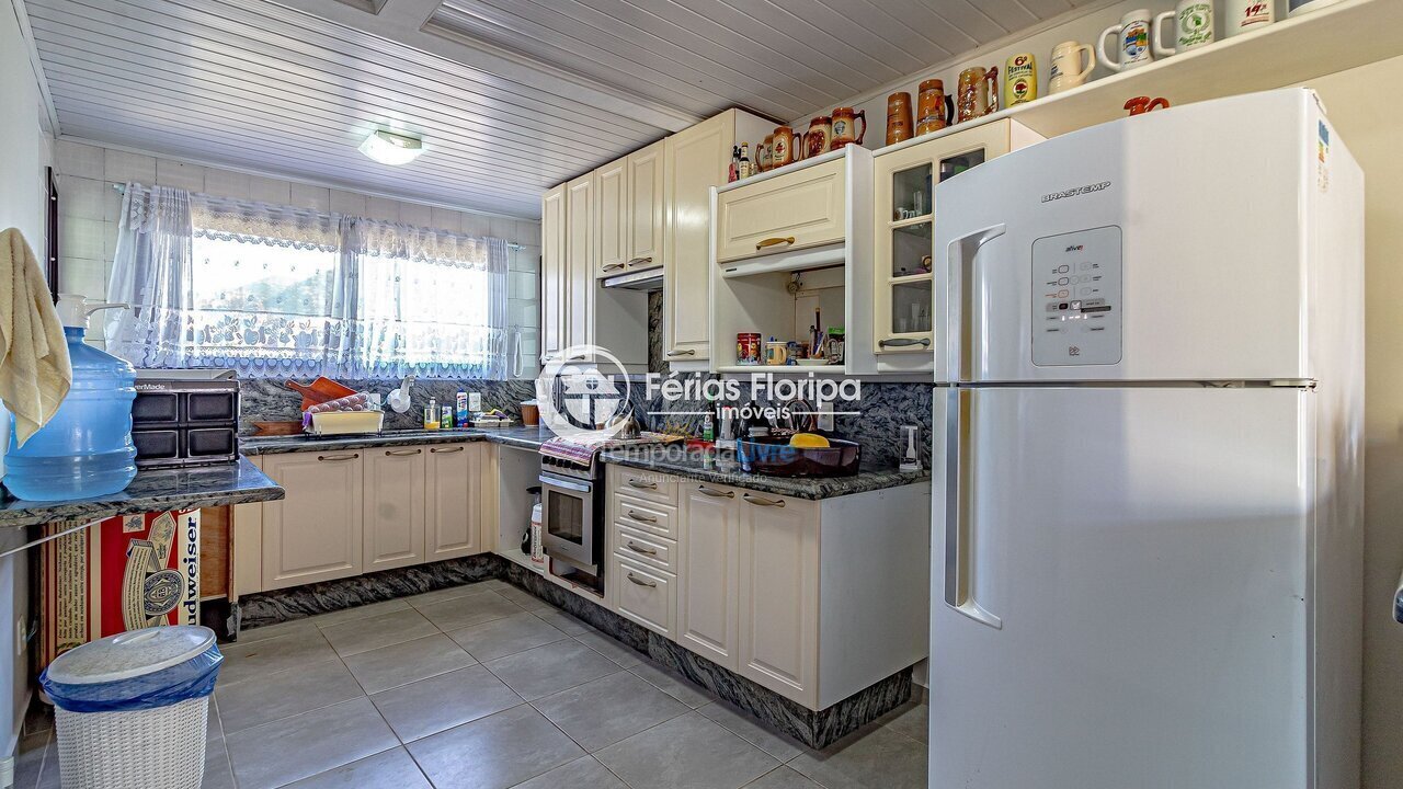 House for vacation rental in Florianópolis (Acores)