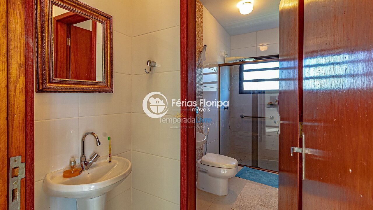 House for vacation rental in Florianópolis (Acores)