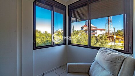 3 Bedroom House just a few steps from Praia dos Açores